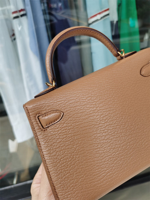  Structured structured bag carried on shoulder 16