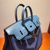  structured tote bag styled with outfit 12