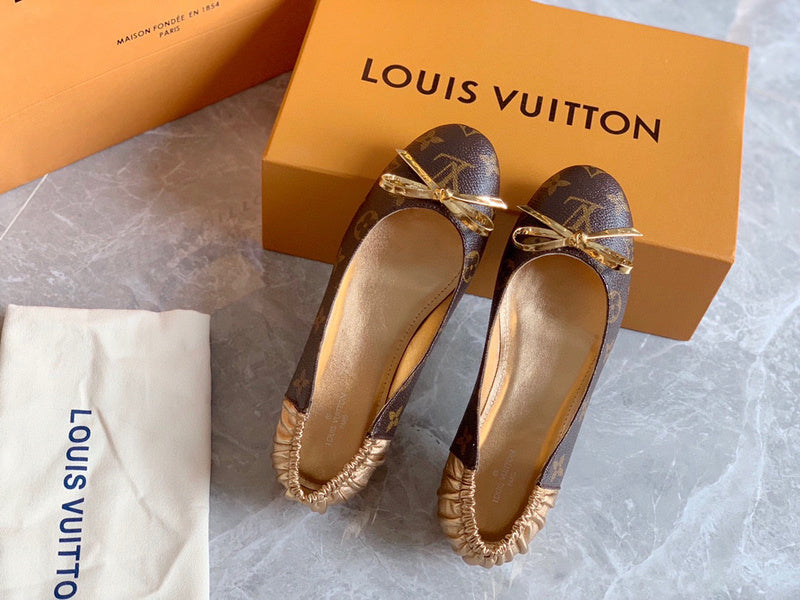 Louis Vuitton shoes front view designer style