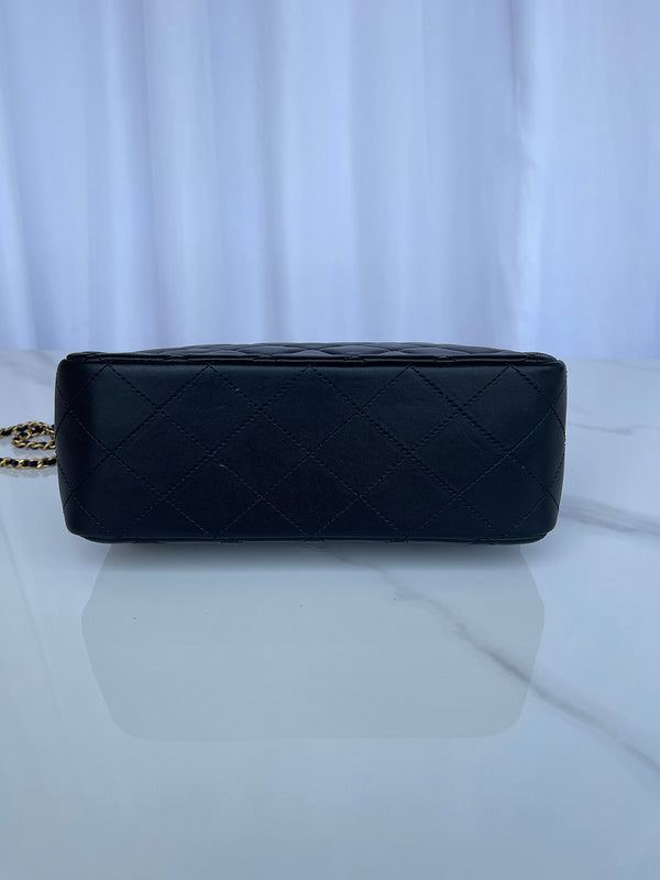  women's handbag, mid design, view 5