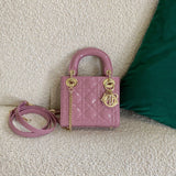 Side profile of elevated chic women's handbag – women's everyday handbag