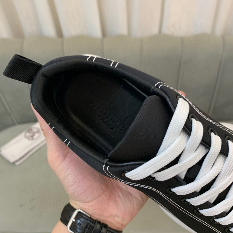 Hermes shoes Style 181 - top view showing design