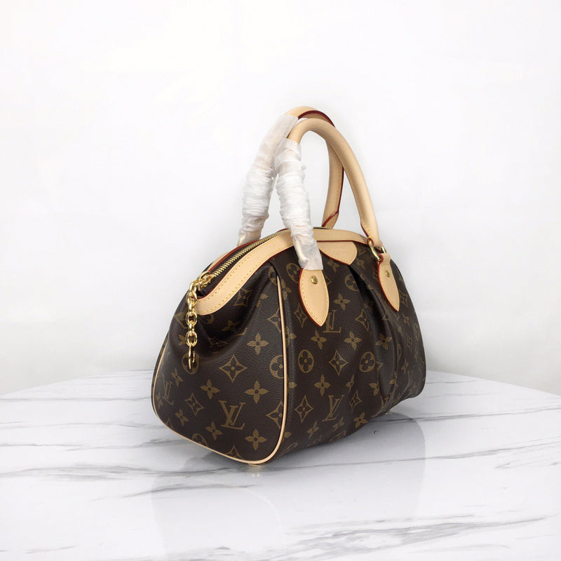Close-up detail of chic everyday-luxe women's handbag – women's designer-style accessory