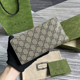 Front view of premium chic women's handbag – women's designer-style accessory