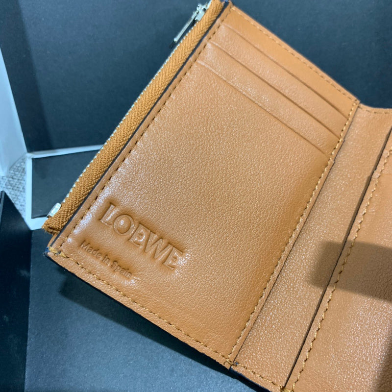 Ziva's Charm handbag – interior view (Standard Size)