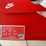 Nike Men's & Women's Premium Casual Sneakers — Style 184 hardware detail