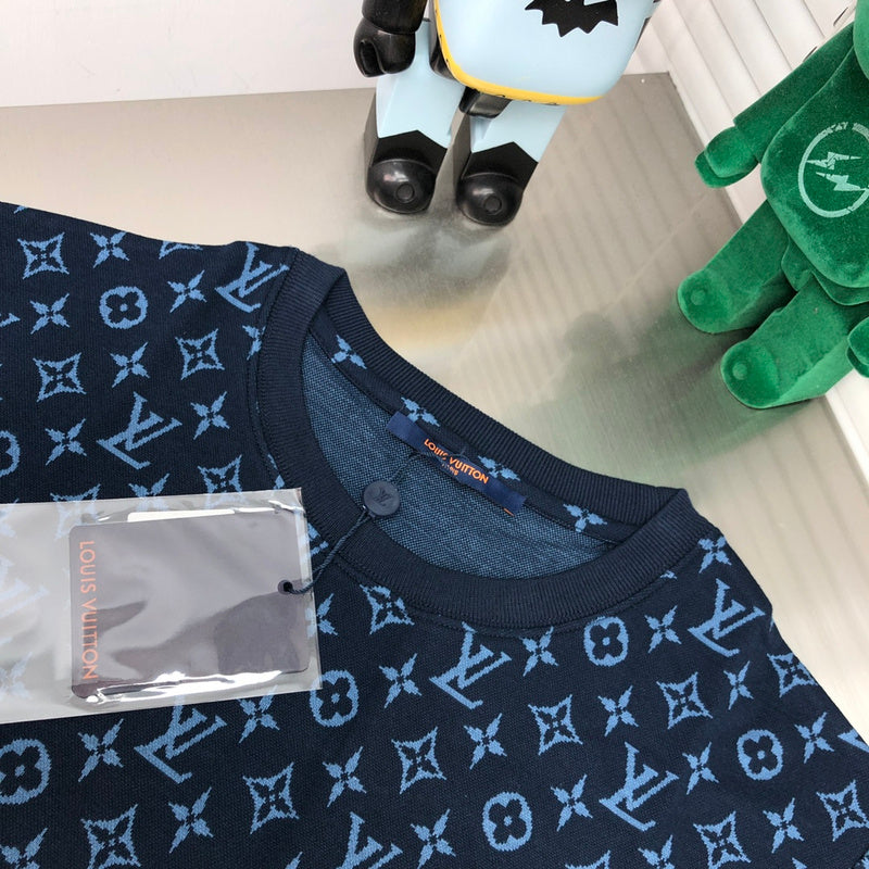 Side profile of Louis Vuitton cotton t-shirt with label-forward styling