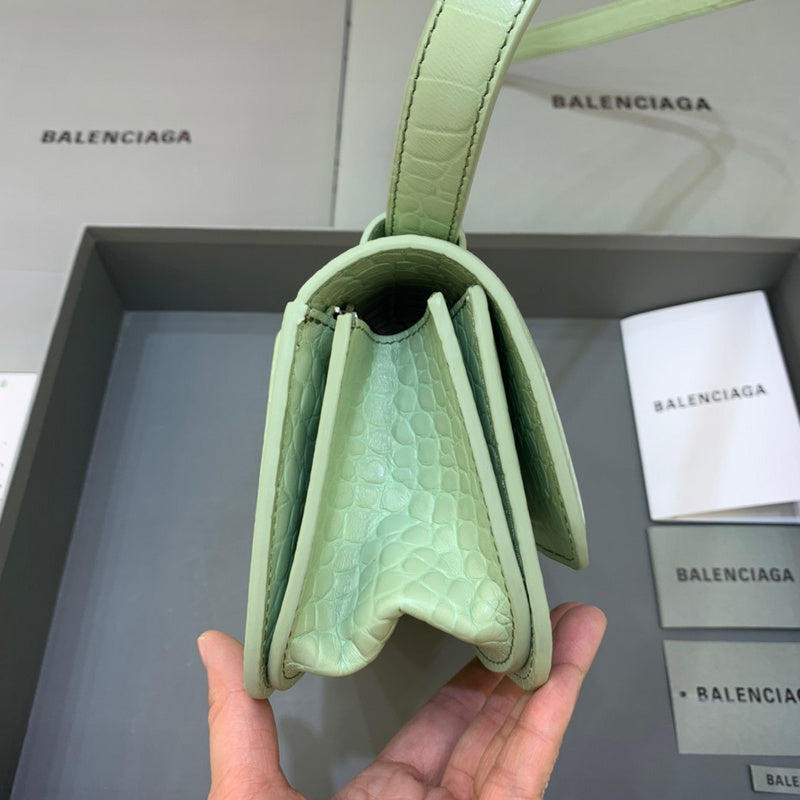 Sophisticated Faux Leather Handbag - Understated Luxury Look | Women's Designer-Inspired Purse #406 - back view (image 4) of designer-inspired handbag