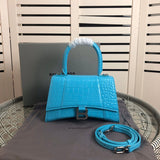 Close-up detail of modern structured women's handbag – women's luxury handbag