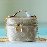  effortless crossbody bag styled with outfit 18