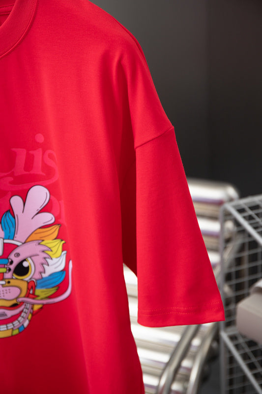 Full styled look of Louis Vuitton cotton t-shirt with relaxed-fit cut