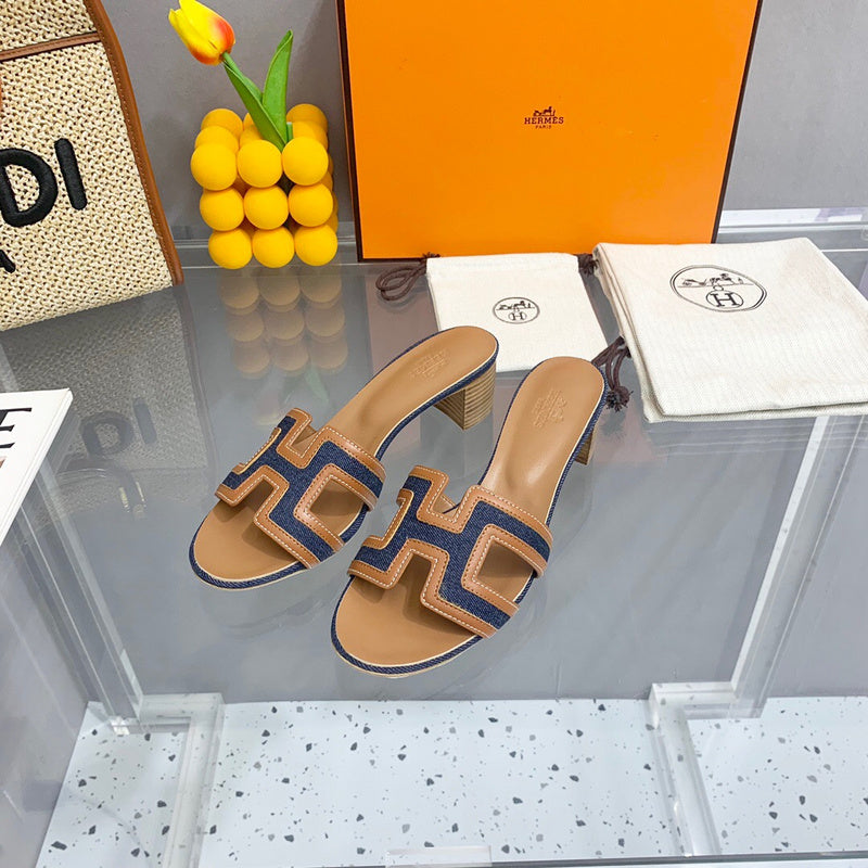 Hermes shoes Style 317 - top view showing design