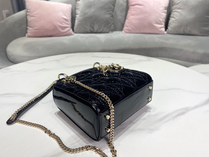 Back view of classic premium women's handbag – women's luxury handbag