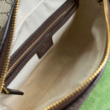 Effortless handbag styled for everyday wear