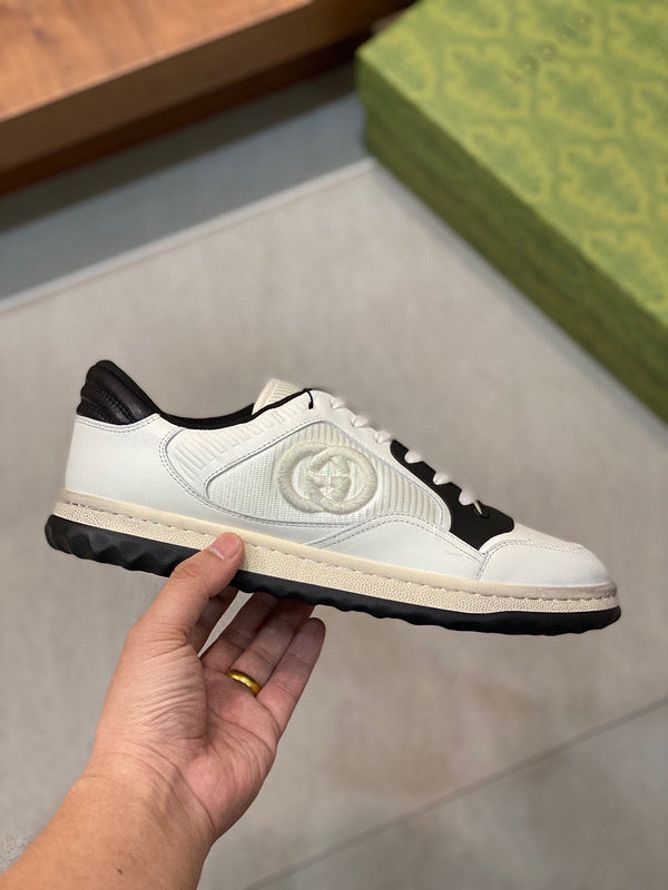 Gucci Casual sneakers in all-black cushioned comfort fit front view