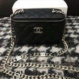  women's handbag, versatile design, view 1