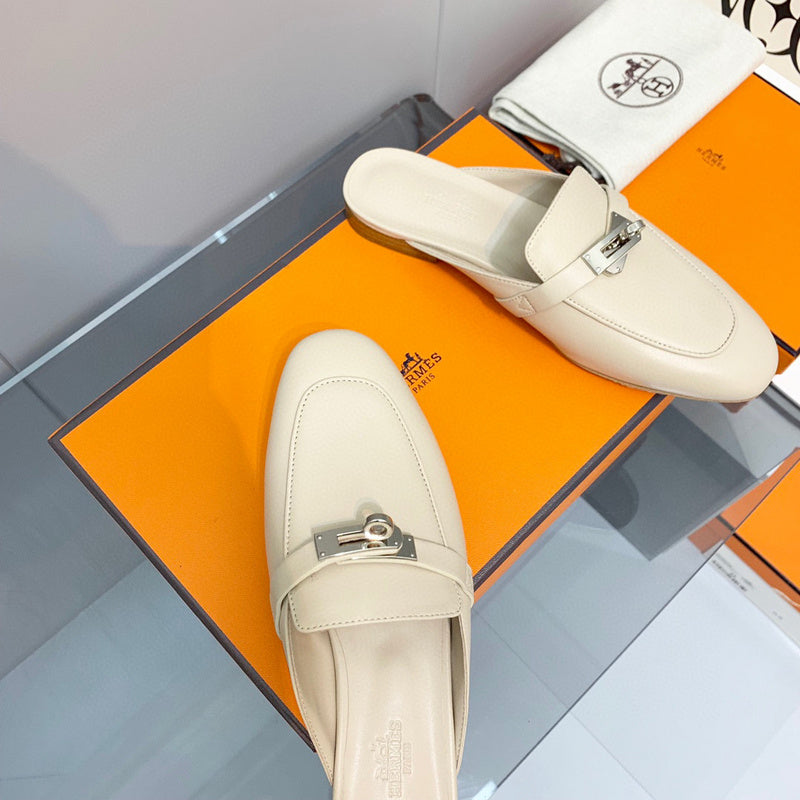 Hermes sandals Style 176 - top view showing design