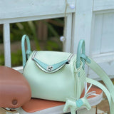  shoulder bag close-up of hardware and finish