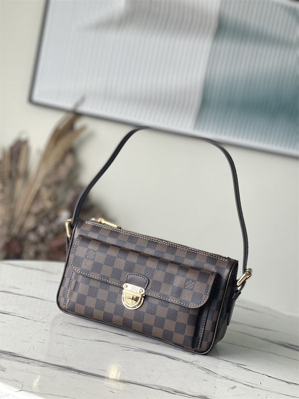  Curated handbag front view