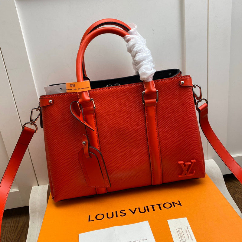 Close-up detail of everyday-luxe signature women's handbag – women's statement bag