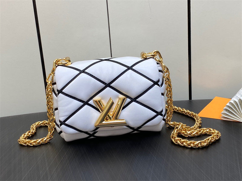  signature tote bag styled with outfit