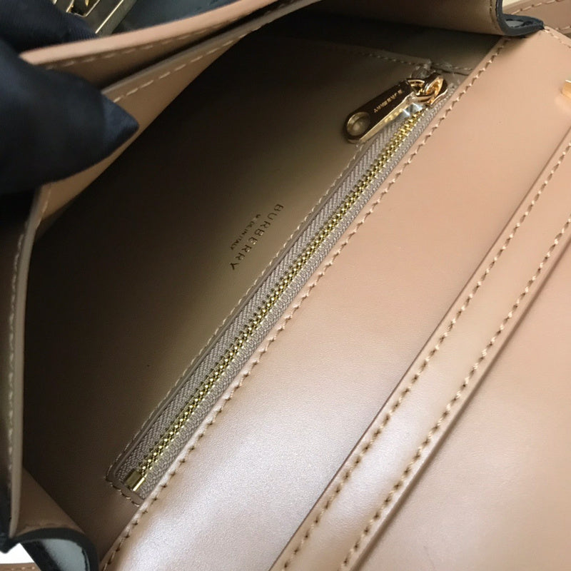 Ziva's Charm handbag – lifestyle view (one versatile size)