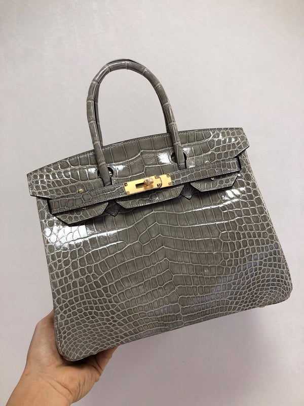 Interior view of structured premium bag
