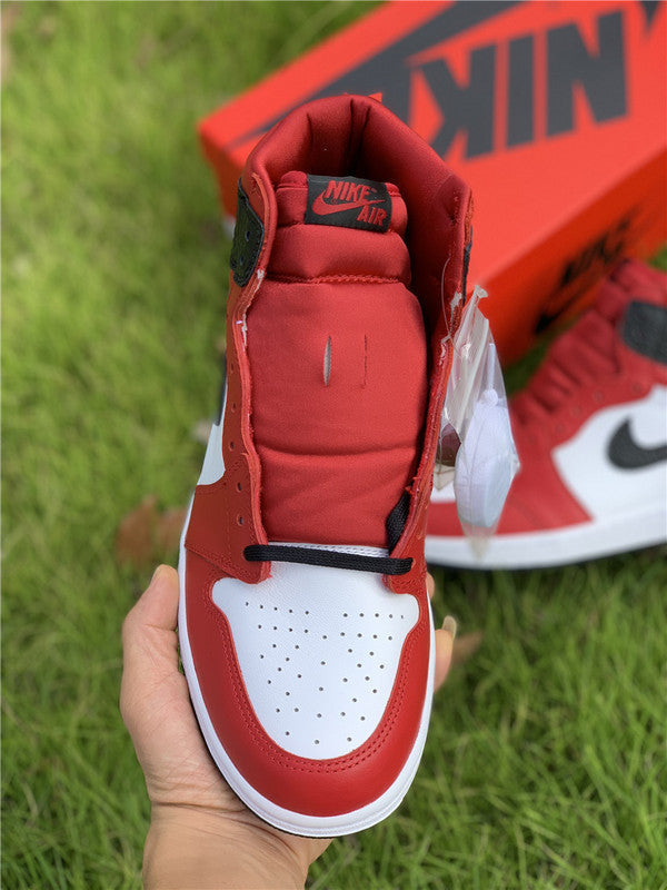 Nike Men's & Women's Premium Casual Sneakers — Style 052 close-up view
