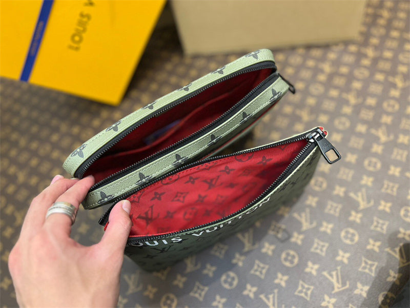  shopper bag interior and compartment view 9