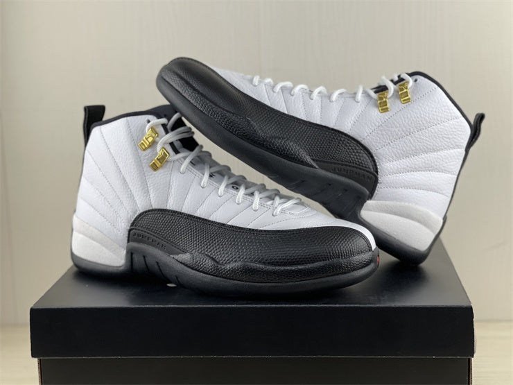 Nike Men's & Women's Luxury Fashion Trainers — Style 234 hardware detail