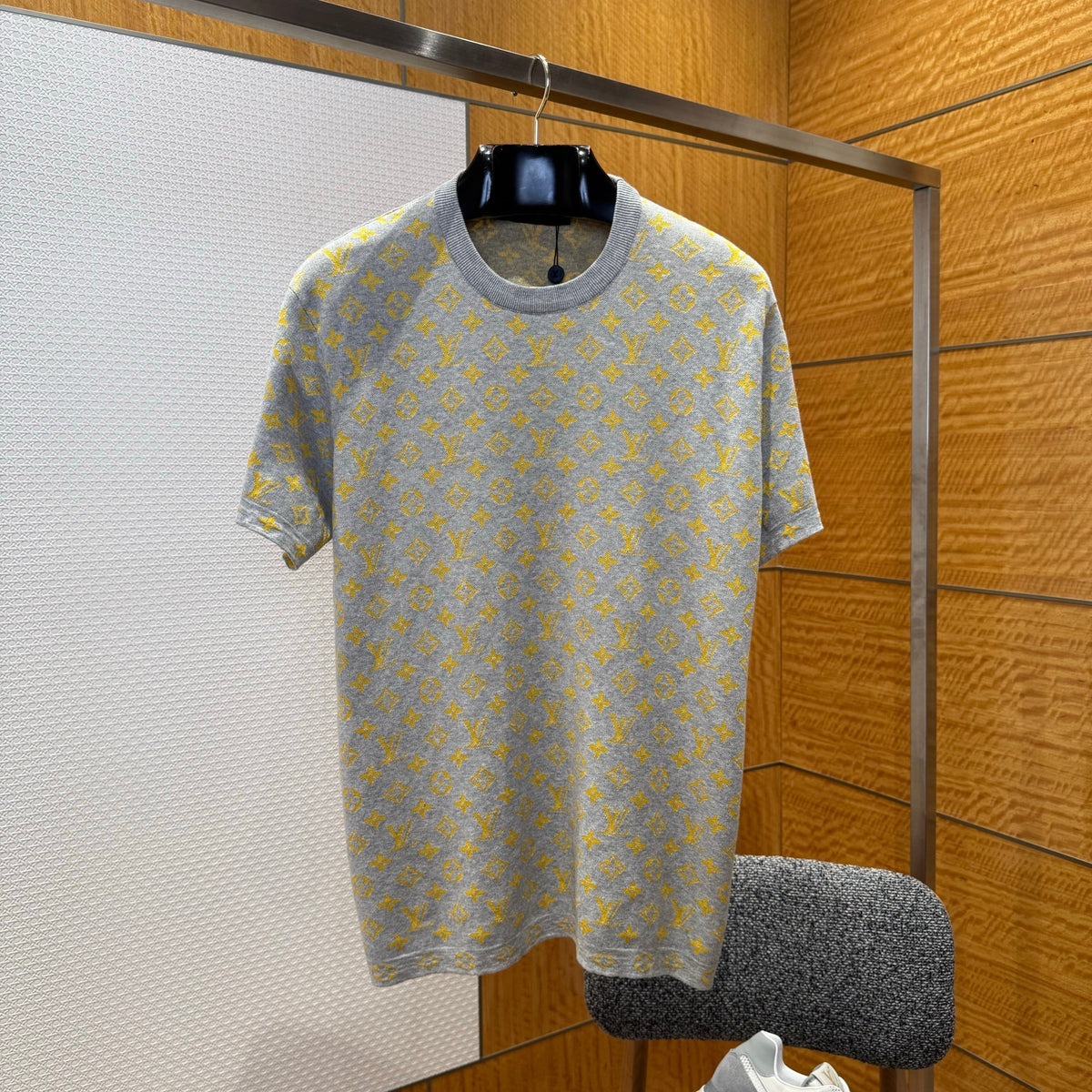 Louis Vuitton T-Shirts? Louis Vuitton Lou T-shirt Premium Designer Cotton T-Shirt