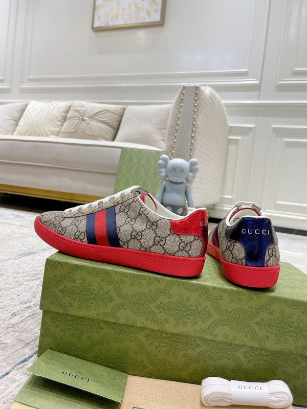 Gucci soft grey luxury sneakers view 7 premium leather build