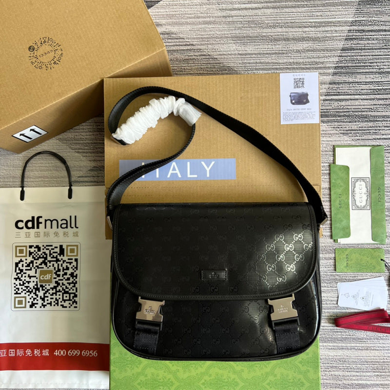 Front view of premium sleek women's handbag – women's luxury handbag