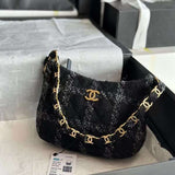 Zivas Charm Signature Style Everyday Handbag (Elevated Daily Companion) – Detail View