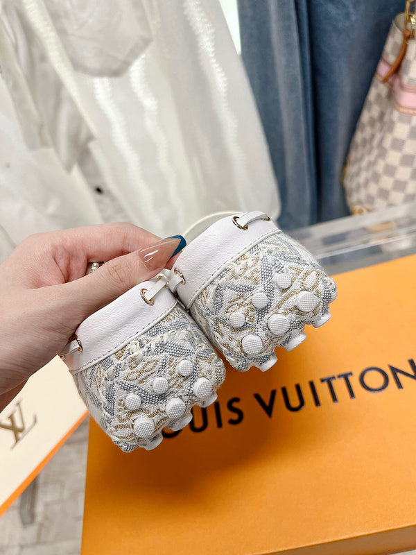 Louis Vuitton Black Classic Ballet Flats - Close-Up Texture View