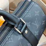  top-handle bag close-up of hardware and finish