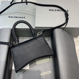 Sleek Premium PU Leather Handbag - Polished Finish | Women's Premium Handbag #671 - close-up detail shot (image 3) of designer-inspired handbag