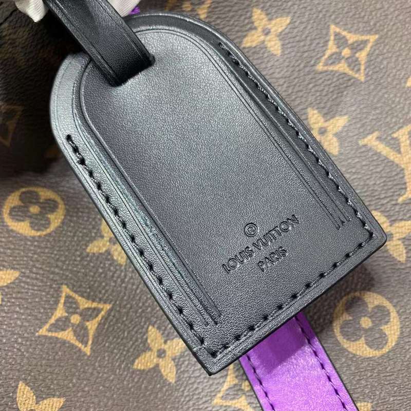 Styled lifestyle shot of signature structured women's handbag – women's statement bag