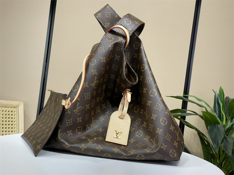  Essential top-handle bag front view