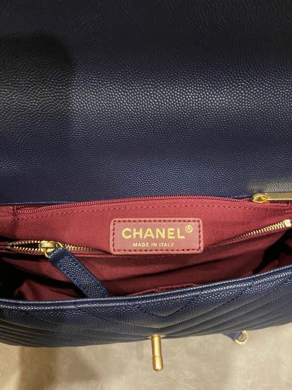  women's handbag, versatile design, view 6