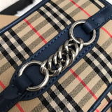 Ziva's Charm handbag – close-up view (one versatile size)