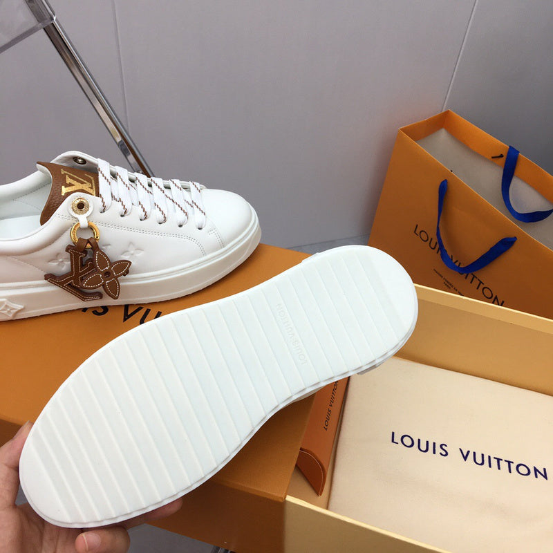 Louis Vuitton shoes Style 361 - logo and branding close-up