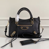 Zivas Charm Contemporary Flair Statement Handbag (Premium Everyday Carry) – Front View