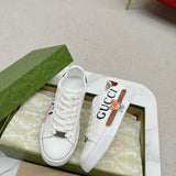 Gucci all-black luxury sneakers view 10 retro runner design