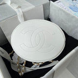  women's handbag, mid design, view 3