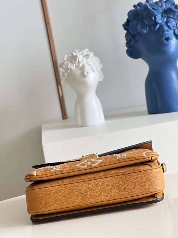 Close-up detail of modern statement women's handbag – women's luxury accessory