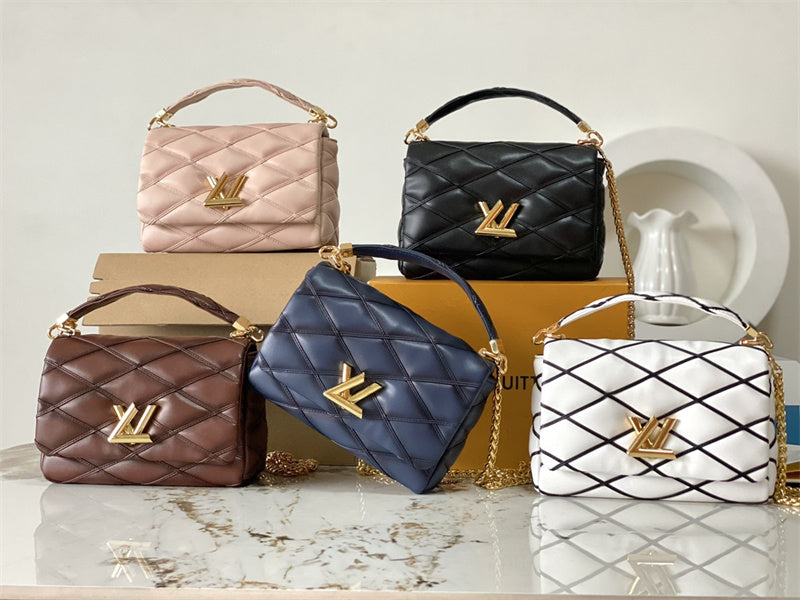  Curated handbag front view