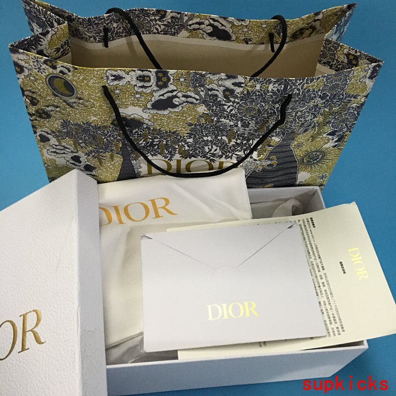 Dior shoes Style 034 - close-up of premium leather craftsmanship (alternate angle)