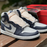 Nike Men's & Women's Signature Luxury Sneakers — Style 216 hardware detail