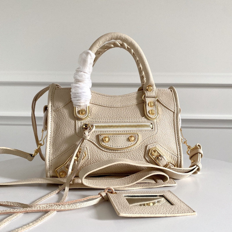 Zivas Charm Sleek Silhouette Statement Handbag (Refined Practical Design) – Lifestyle Shot